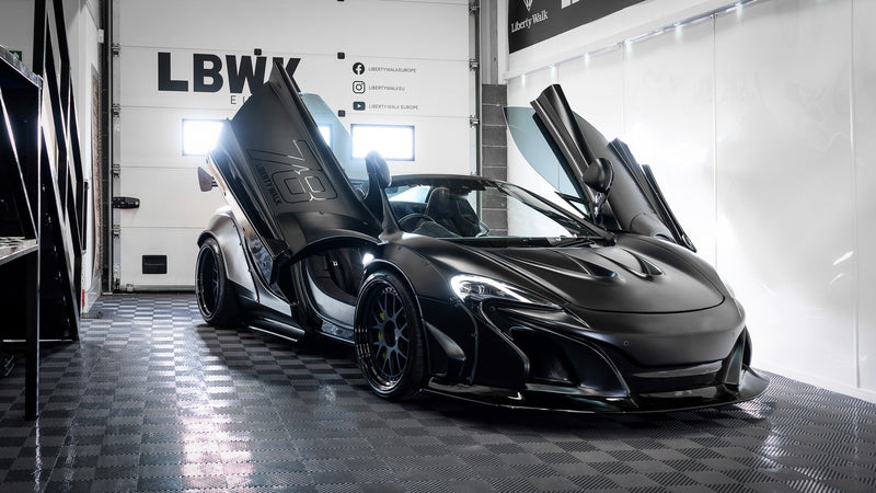 Carica immagine in Galleria Viewer, Kit Carrozzeria Liberty Walk LB Works per McLaren 650S