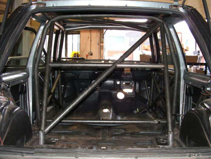 Carica immagine in Galleria Viewer, Roll Bar Multipunto Custom Cages da Saldare per Renault 5 Turbo (80-84) - FIA
