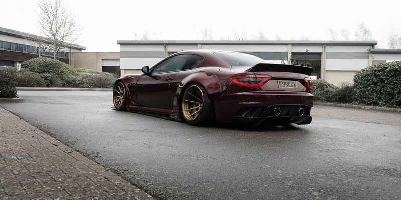 Carica immagine in Galleria Viewer, Kit Carrozzeria Liberty Walk LB Works per Maserati Gran Turismo