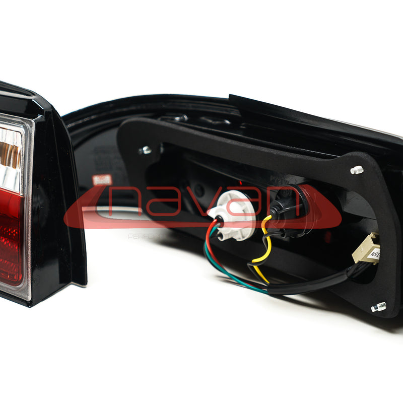 Carica immagine in Galleria Viewer, Fanali Posteriori Navan Crystal per Nissan 200SX S14 / S14A