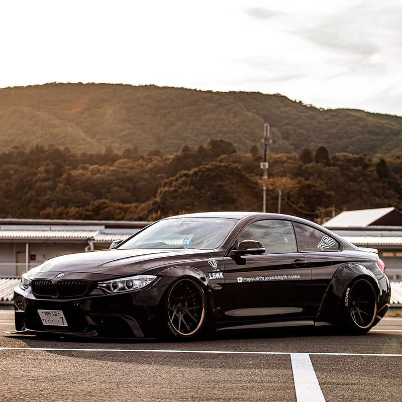 Carica immagine in Galleria Viewer, Kit Carrozzeria Liberty Walk LB Works per BMW Serie 4 F32