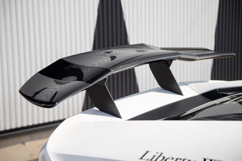 Carica immagine in Galleria Viewer, Kit Carrozzeria Liberty Walk LB Works Ver.1 per Lamborghini Huracan