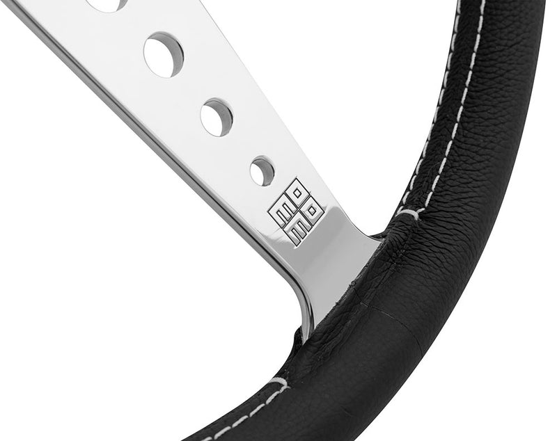 Carica immagine in Galleria Viewer, Volante Momo California a Calice (34 mm), Pelle Nera, Razze Cromate - 36 cm