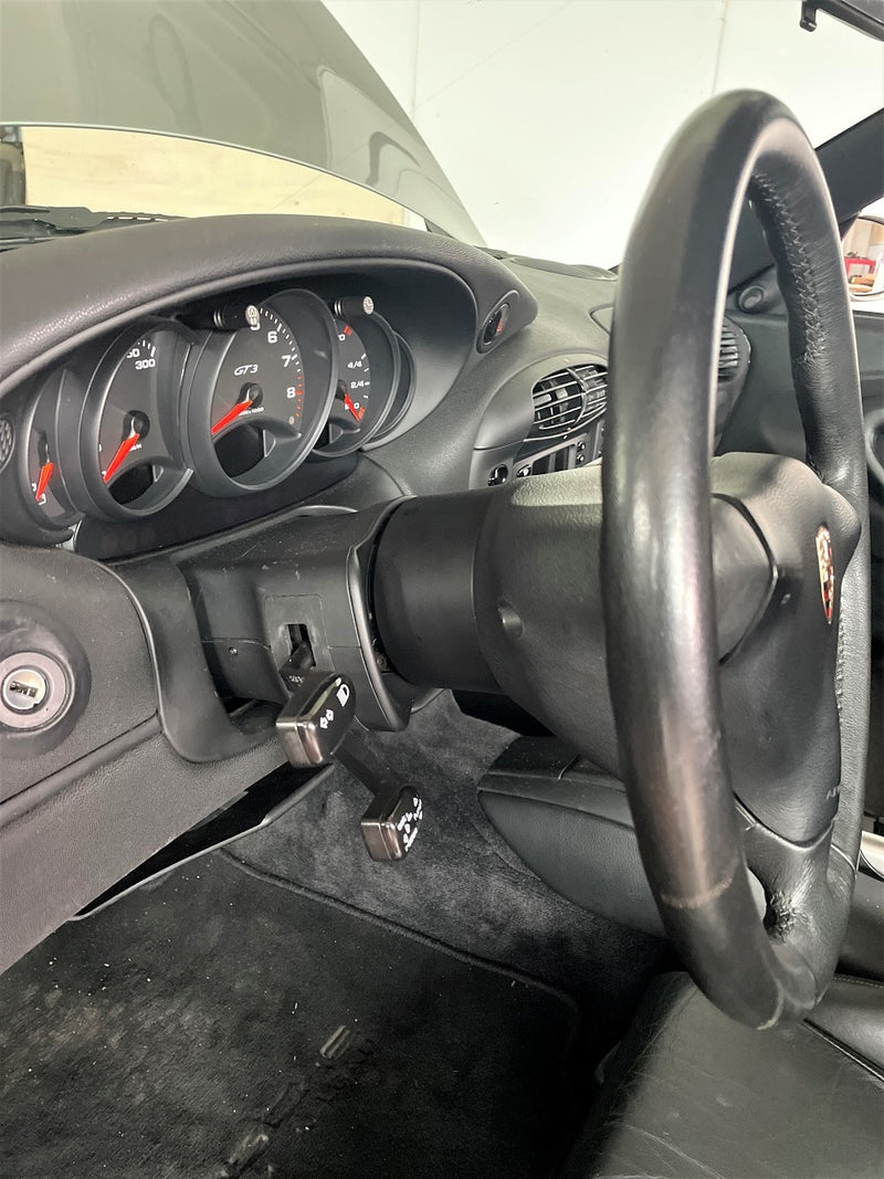 Carica immagine in Galleria Viewer, Distanziale Volante SpacerShop per Porsche Carrera GT