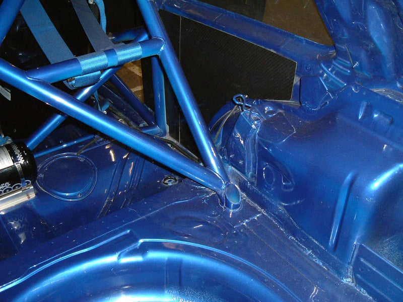 Carica immagine in Galleria Viewer, Roll Bar Multipunto Custom Cages da Saldare per Volkswagen Golf 4 R32 - FIA