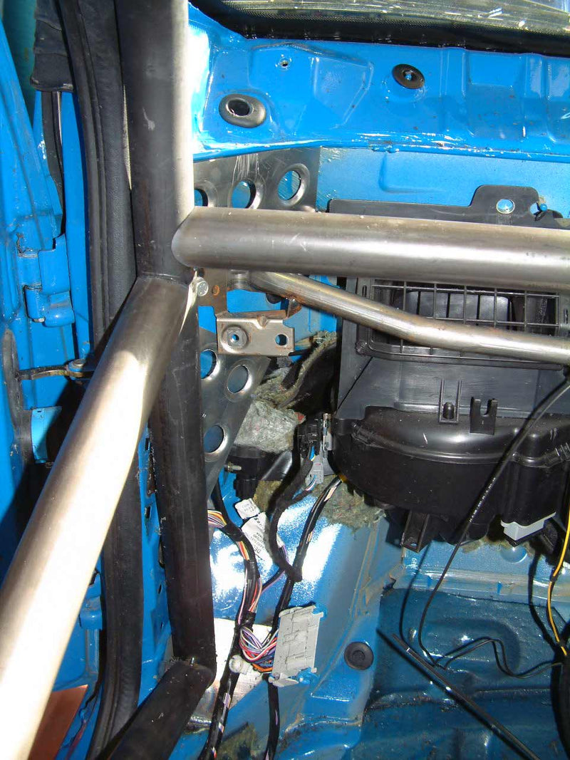 Carica immagine in Galleria Viewer, Roll Bar Multipunto Custom Cages da Saldare per Fiat Punto - FIA (T45)