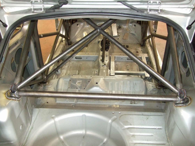 Carica immagine in Galleria Viewer, Roll Bar Multipunto Custom Cages da Saldare per Ford Fiesta MK5 - FIA