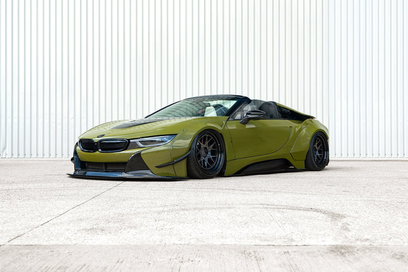 Carica immagine in Galleria Viewer, Kit Carrozzeria Liberty Walk LB Works Ver.2 per BMW i8