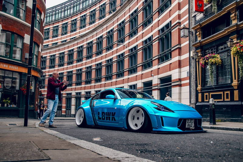 Carica immagine in Galleria Viewer, Kit Carrozzeria Liberty Walk LB Nation Z33 Works per Nissan 350Z