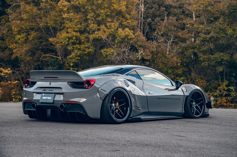 Carica immagine in Galleria Viewer, Kit Carrozzeria Liberty Walk LB Works per Ferrari 488