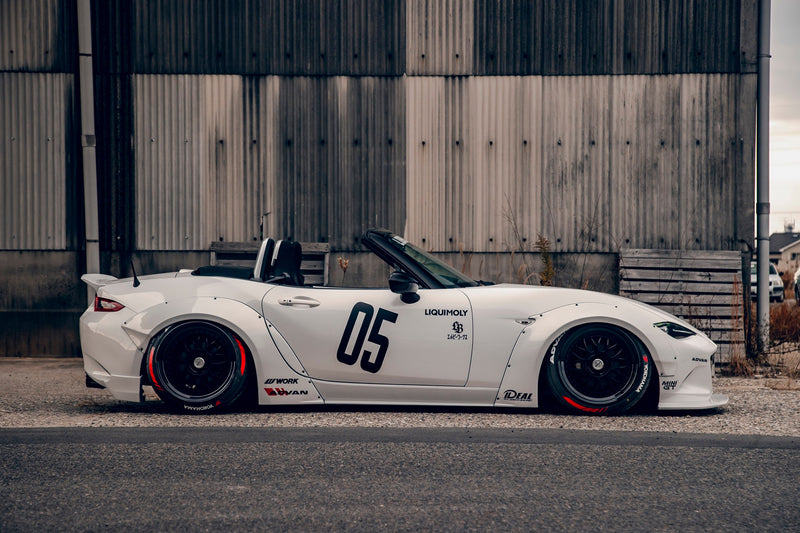 Carica immagine in Galleria Viewer, Kit Carrozzeria Liberty Walk LB Works Ver.2 per Mazda MX-5 ND