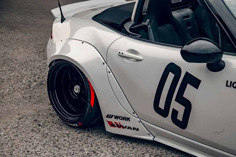 Carica immagine in Galleria Viewer, Kit Carrozzeria Liberty Walk LB Works Ver.2 per Mazda MX-5 ND
