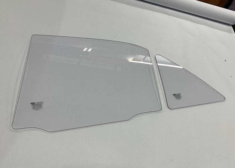 Carica immagine in Galleria Viewer, Vetri in Policarbonato per Lexus IS 200