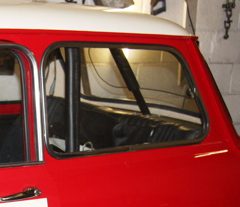 Carica immagine in Galleria Viewer, Vetri in Policarbonato per Mini Classic MK1
