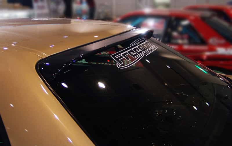 Carica immagine in Galleria Viewer, Spoiler da Tetto Origin Labo per Nissan Skyline R34 (4 Porte)