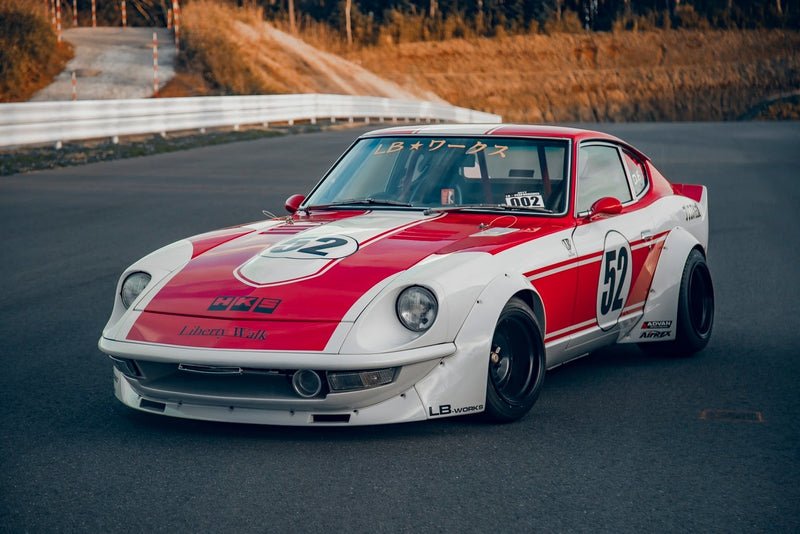 Carica immagine in Galleria Viewer, Kit Carrozzeria Liberty Walk LB Works per Datsun 240Z