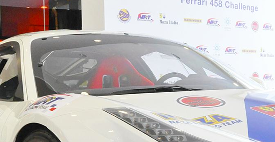 Carica immagine in Galleria Viewer, Vetri in Policarbonato per Ferrari 458 Challenge
