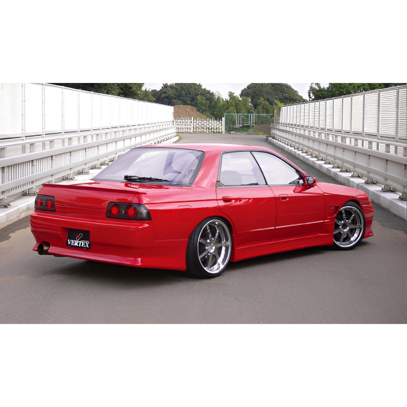 Carica immagine in Galleria Viewer, Kit Carrozzeria Vertex per Nissan Skyline R32 4 Porte