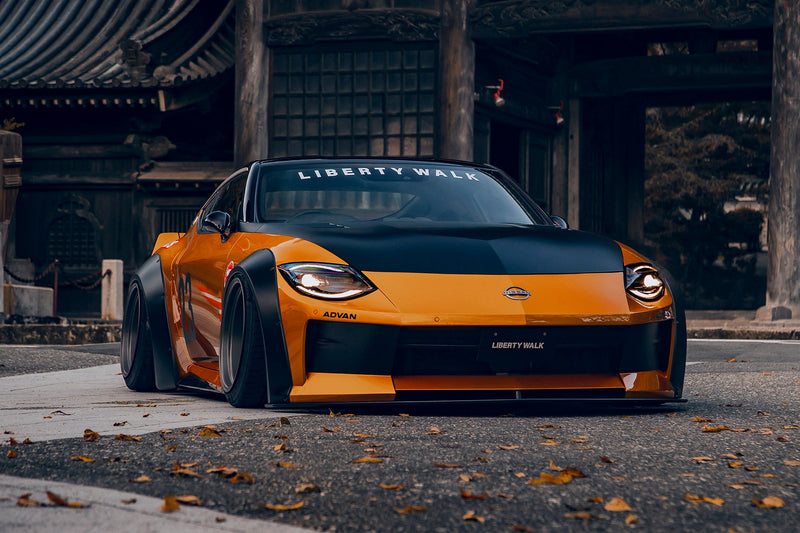 Carica immagine in Galleria Viewer, Kit Carrozzeria Liberty Walk LB Nation Works per Nissan 400Z
