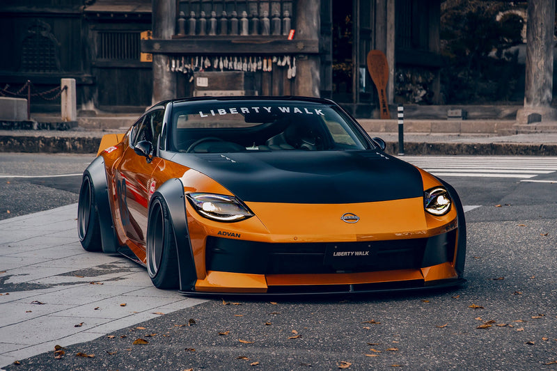 Carica immagine in Galleria Viewer, Kit Carrozzeria Liberty Walk LB Nation Works per Nissan 400Z
