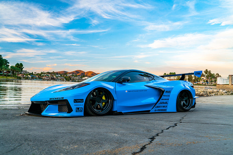 Carica immagine in Galleria Viewer, Kit Carrozzeria Liberty Walk LB Silhouette Works per Chevrolet Corvette C8
