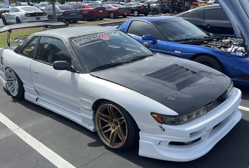 Carica immagine in Galleria Viewer, Paraurti Anteriore KBD Racing Style per Nissan Silvia S13 (89-94)
