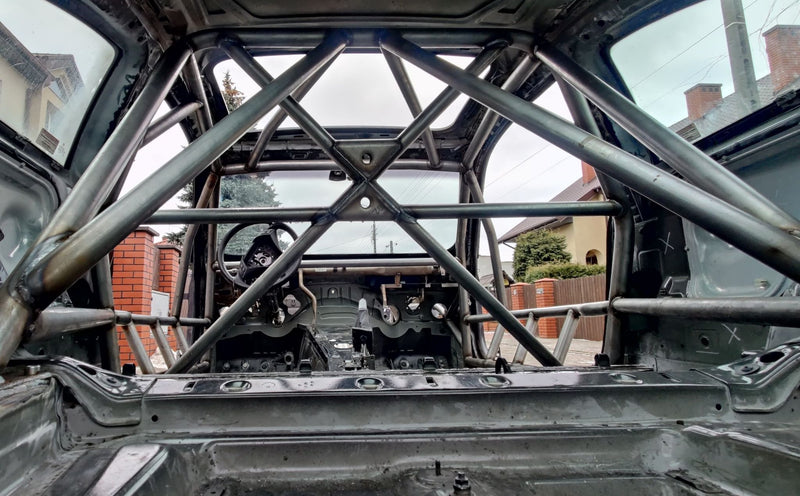 Carica immagine in Galleria Viewer, Roll Bar Multipunto da Saldare Cybul V4 Nascar per BMW Serie 3 E92 (Coupé)
