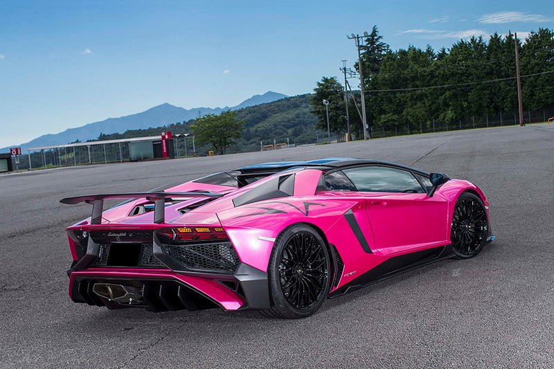 Carica immagine in Galleria Viewer, Kit Carrozzeria Liberty Walk LB Performance per Lamborghini Aventador SV
