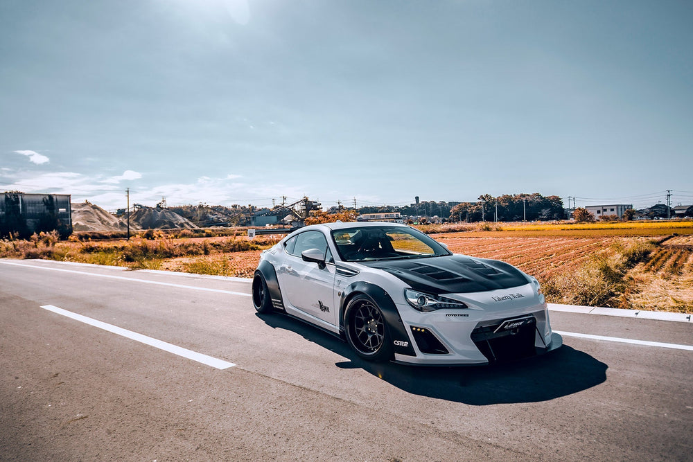 Kit Carrozzeria Liberty Walk LB Nation Works Ver.1 per Toyota GT86 / Subaru BRZ
