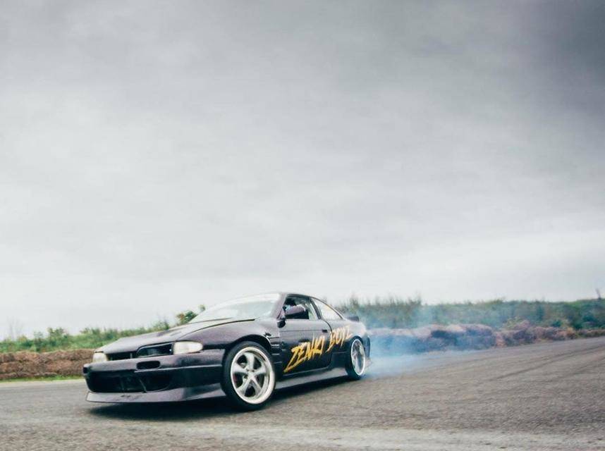 Minigonne KBD DM3 per Nissan 200SX S14 / S14A (95-98)