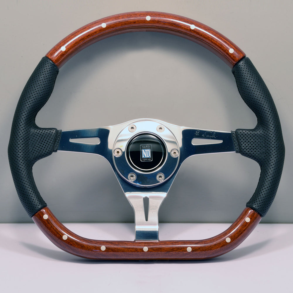 Volante Nardi Kallista "Pagani Zonda", Legno e Pelle Forata, Razze Cromate