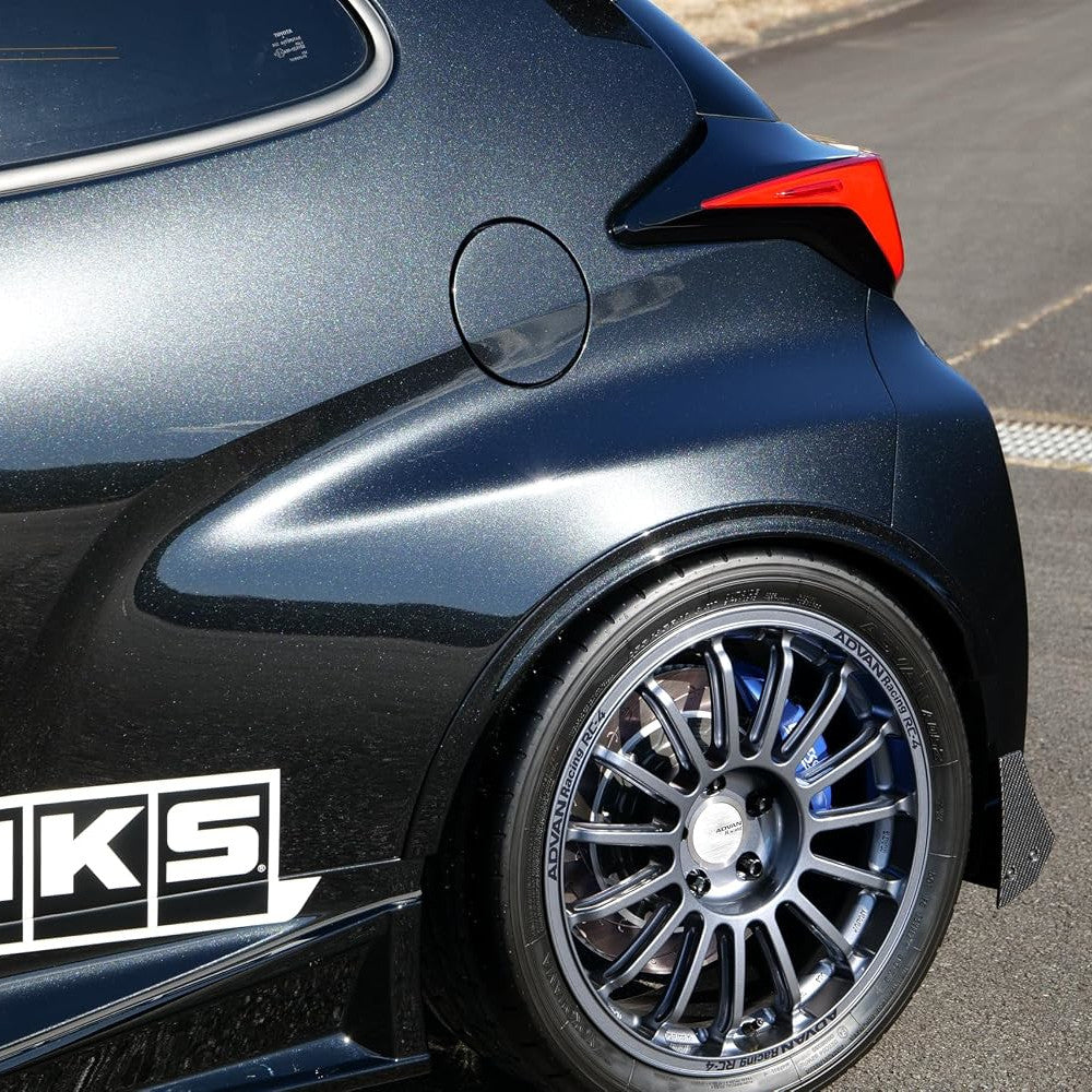 Allargamenti Parafanghi HKS per Toyota GR Yaris