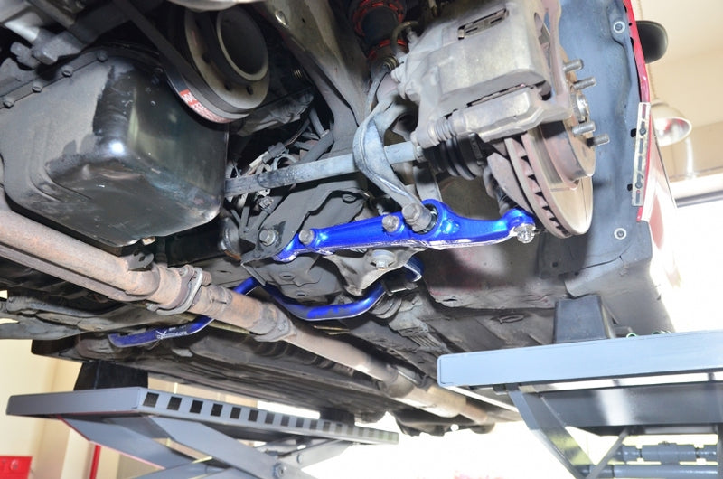 Carica immagine in Galleria Viewer, Bracci Inferiori Anteriori su Uniball Blu Hardrace per Honda Integra DC (94-01)
