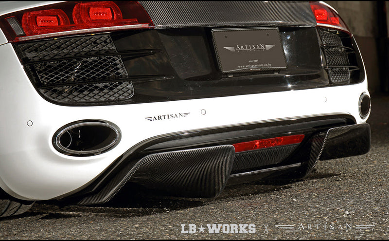 Carica immagine in Galleria Viewer, Kit Carrozzeria Liberty Walk LB Works per Audi R8 V10
