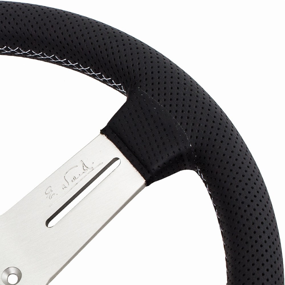 Volante Nardi Competition, Pelle Nera Forata, Razze in Alluminio, Cuciture Grigie, a Calice 40 mm, Ø33 cm