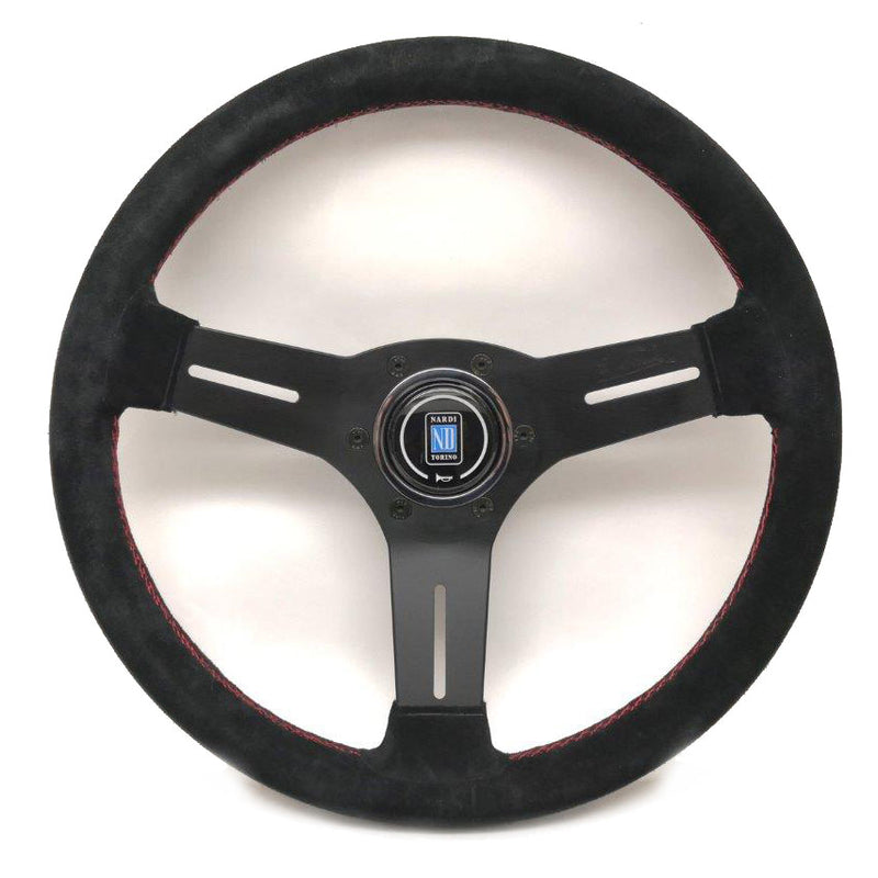 Carica immagine in Galleria Viewer, Volante Nardi Competition, Scamosciato Nero, Razze Nere, Cuciture Rosse, a Calice 40 mm, Ø33 cm
