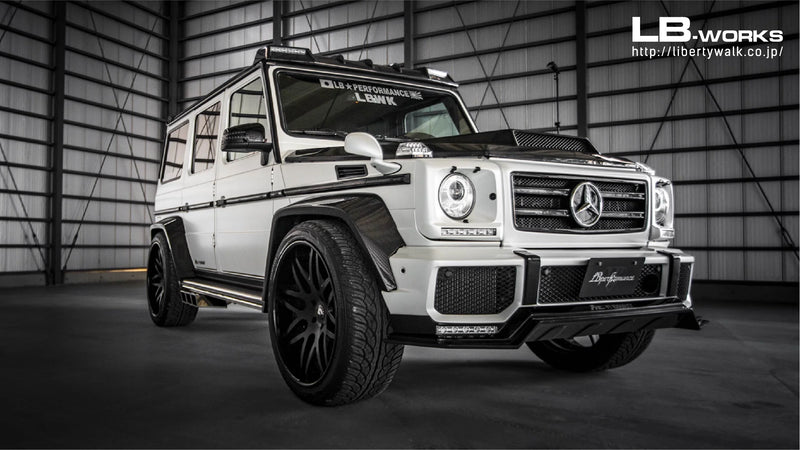 Carica immagine in Galleria Viewer, Kit Carrozzeria Liberty Walk LB Works Complete per Mercedes G63
