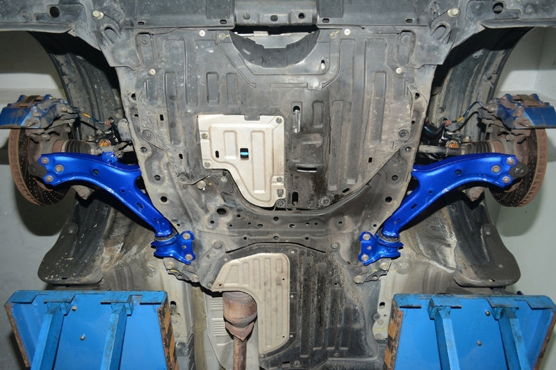 Carica immagine in Galleria Viewer, Bracci Oscillanti Inferiori Anteriori Hardrace per Honda CR-V RM (12-16)
