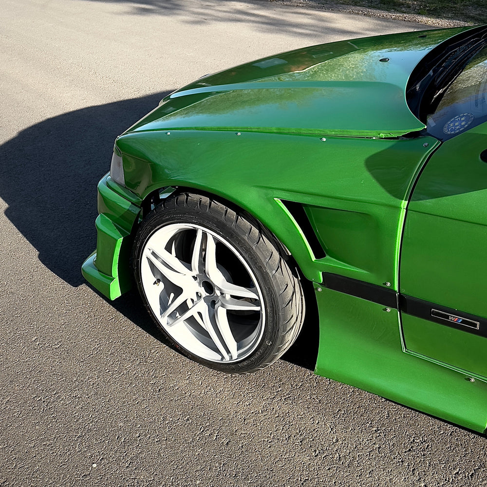 Kit Carrozzeria Felony per BMW E36 Compact
