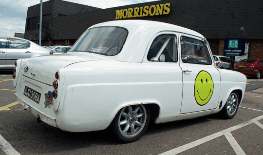 Carica immagine in Galleria Viewer, Vetri in Policarbonato per Ford Anglia 100e
