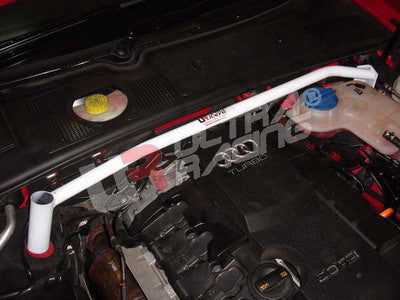 Carica immagine in Galleria Viewer, Barra anti-avvicinamento superiore anteriore 2 punti ULTRA RACING Audi A4 04-07 FSI
