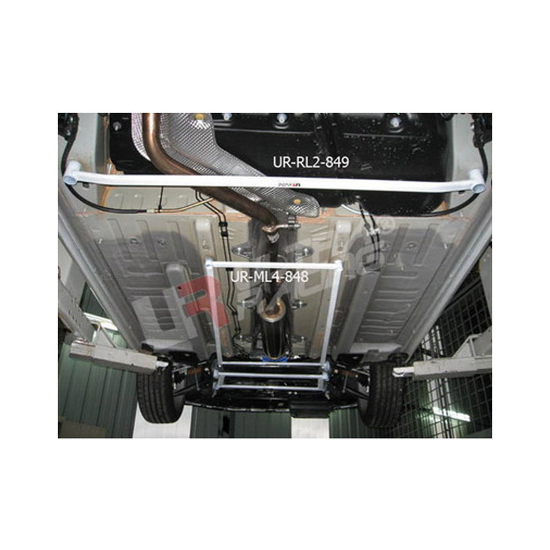 Carica immagine in Galleria Viewer, Barra antiavvicinamento posteriore inferiore ULTRA RACING Peugeot 308 Tbo + RCZ
