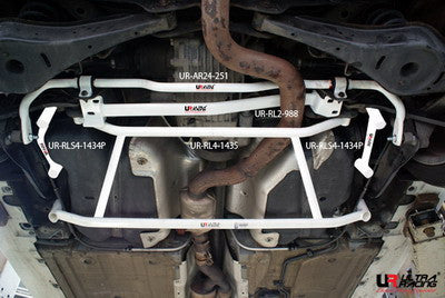 Barra antirollio posteriore ULTRA RACING Audi TTS Quat. /Golf 5 R32 / 6 R36 24mm