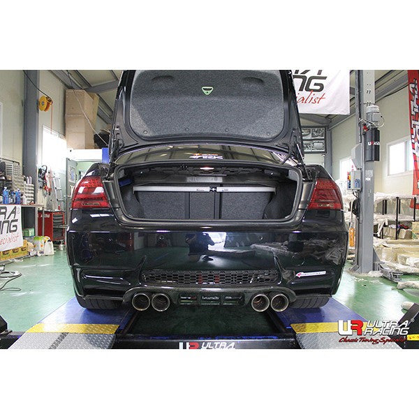 Carica immagine in Galleria Viewer, Barra di gamba superiore posteriore BMW M3 E92 07-13 2 punti
