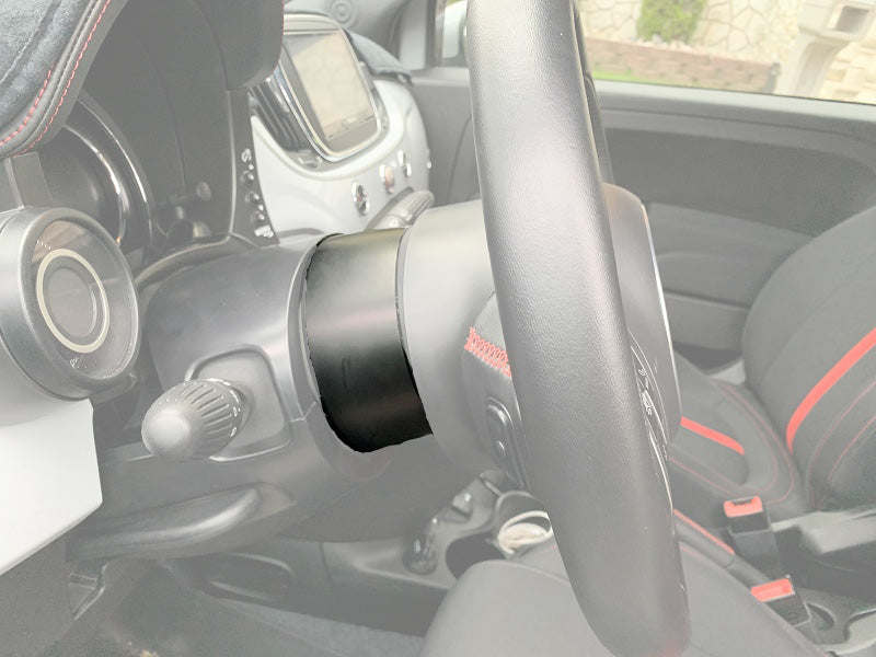 Carica immagine in Galleria Viewer, Distanziale Volante SpacerShop per Fiat Abarth 500 (07-24)
