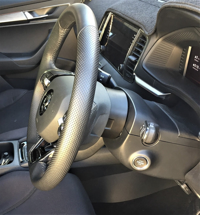 Carica immagine in Galleria Viewer, Distanziale Volante SpacerShop per Skoda Karoq
