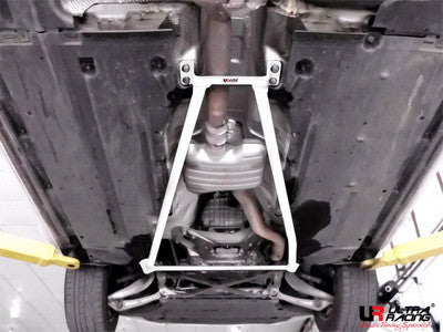 Collega inferiore mediana laterale e posteriore Audi A4 B8 08+ /A5 2.0T 4 punti