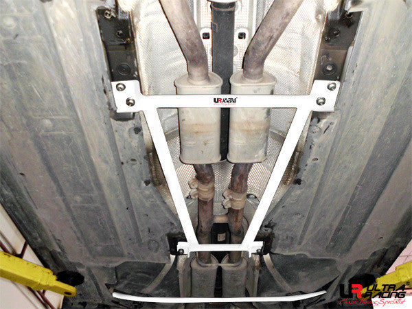 Carica immagine in Galleria Viewer, Collega inferiore mediana laterale e posteriore Audi A6 10+ 2.5T 4 punti
