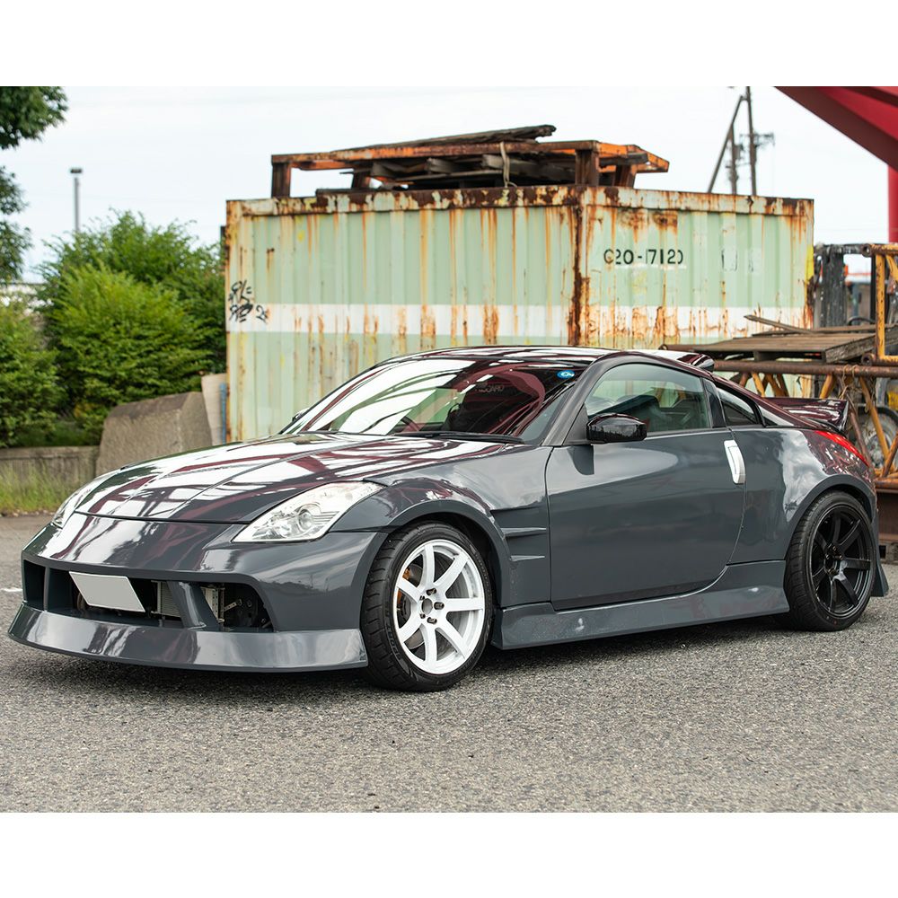 Parafanghi Anteriori Origin Labo +30mm per Nissan 350Z