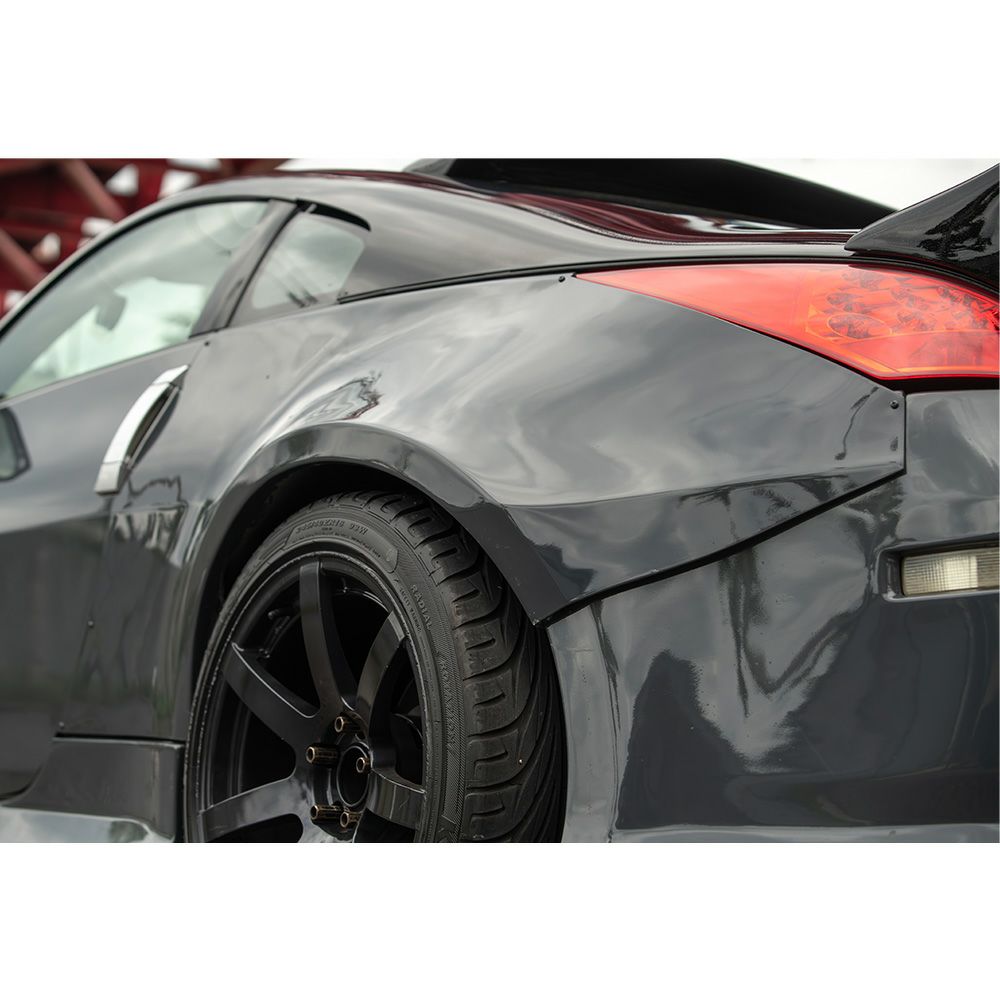 Parafanghi Posteriori Origin Labo +55mm per Nissan 350Z